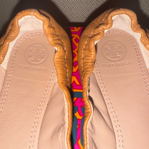Tory Burch Tan Leather Ballet Melinda Flats - Picture 9 of 11